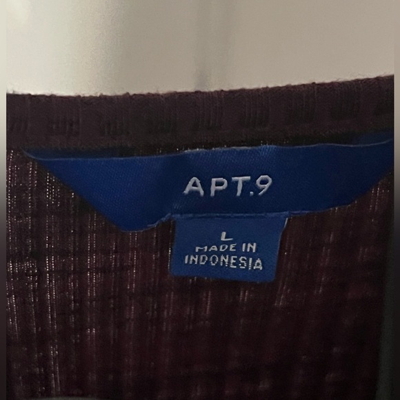 Wine Long Sleeve Blouse Large NWT - Picture 2 of 4